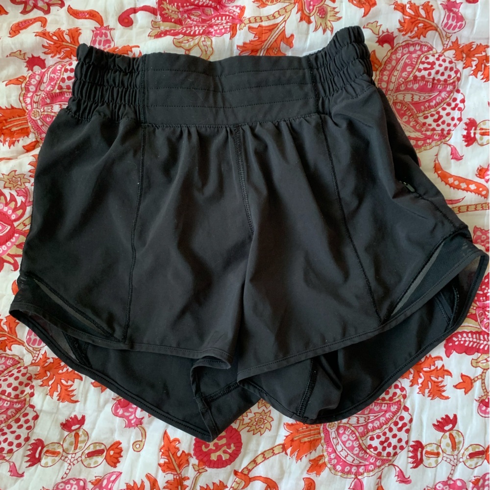 black Lululemon hotty hots!!